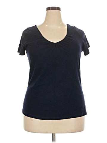 Lucy & Laurel Short Sleeve Top (view 1)