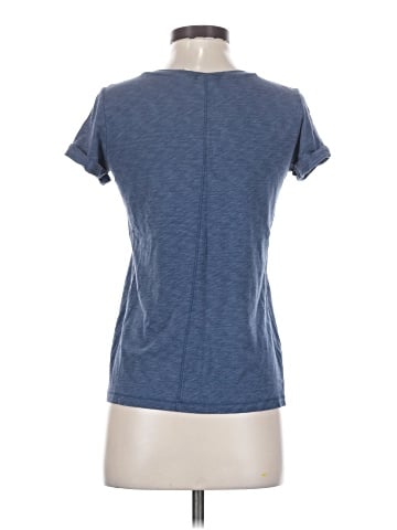 Lucy & Laurel Short Sleeve T-Shirt (view 2)