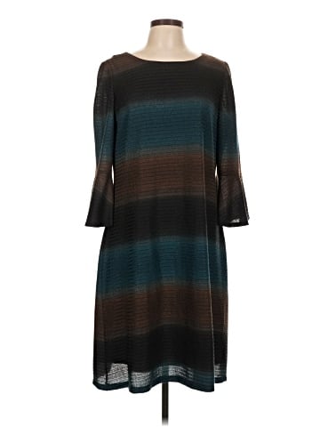 Sandra Darren Casual Dress (view 1)