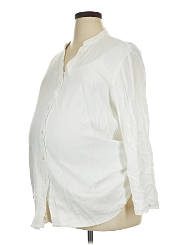 Gap - Maternity Long Sleeve Button-Down Shirt (view 1)