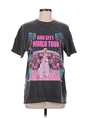 Nicki Minaj Short Sleeve T-Shirt (view 1)