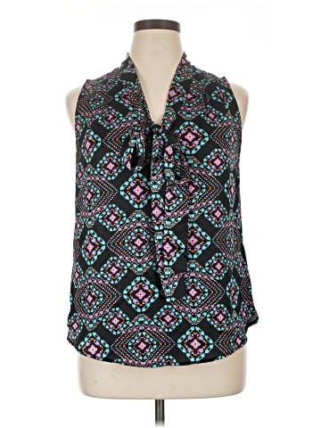 41Hawthorn Sleeveless Blouse (view 1)