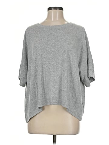 Dokotoo 3/4 Sleeve T-Shirt (view 1)