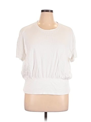 Melrose and Market Short Sleeve T-Shirt (view 1)