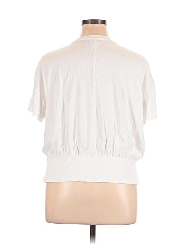 Melrose and Market Short Sleeve T-Shirt (view 2)