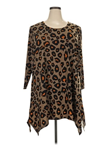 Avenue 3/4 Sleeve Blouse (view 1)