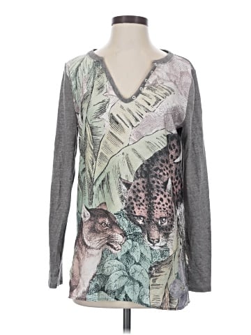 Akemi + Kin Long Sleeve T-Shirt (view 1)