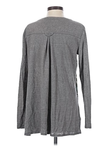 Akemi + Kin Long Sleeve T-Shirt (view 2)