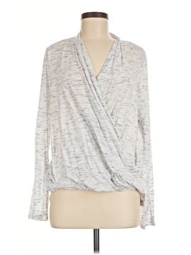 Akemi + Kin Long Sleeve Top