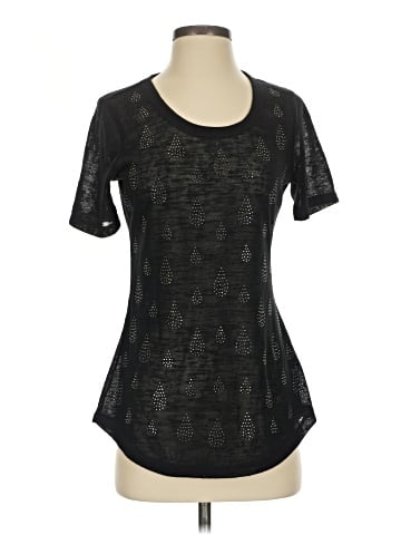 Essentials by Milano Short Sleeve Top (view 1)