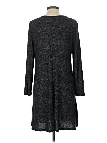 Old Navy Casual Dress (view 2)