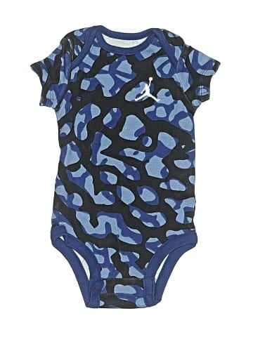 Air Jordan Short Sleeve Onesie (view 1)