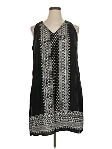 Old Navy Casual Dress (view 1)
