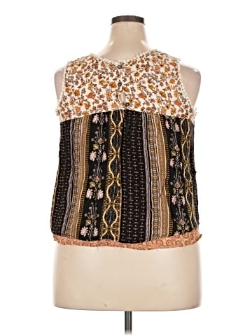 Rewind Sleeveless Blouse (view 2)