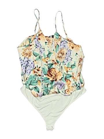 Express Sleeveless Top (view 1)