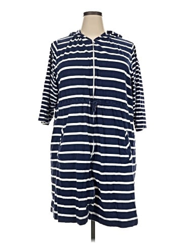 Lands' End Raincoat (view 1)