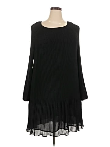 H&M Casual Dress (view 1)