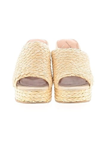 Universal Thread Heels (view 2)