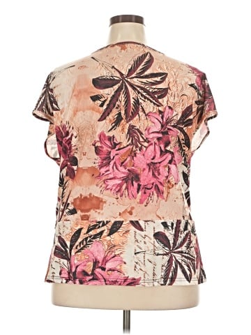 Lily by Firmiana Short Sleeve Blouse (view 2)