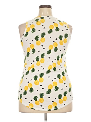 Lularoe Tank Top (view 2)