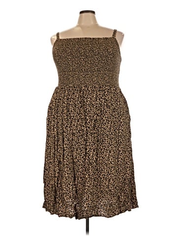 Old Navy Casual Dress (view 1)