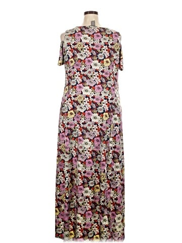 Kate & Mallory designs Casual Dress (view 2)