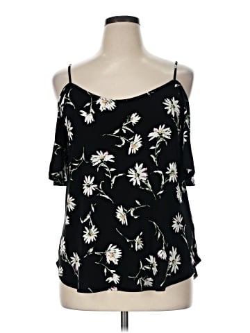 Kaileigh Sleeveless Blouse (view 1)