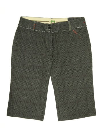 Tua Shorts (view 1)