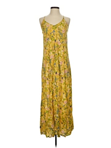 Old Navy Casual Dress (view 1)