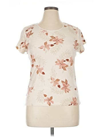 Lizwear by Liz Claiborne Short Sleeve T-Shirt (view 1)