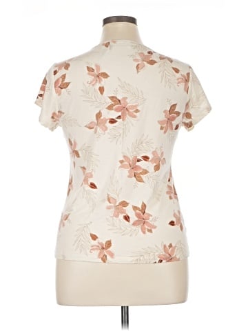 Lizwear by Liz Claiborne Short Sleeve T-Shirt (view 2)