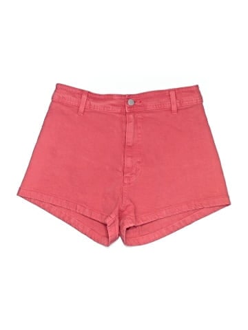 Universal Thread Shorts (view 1)