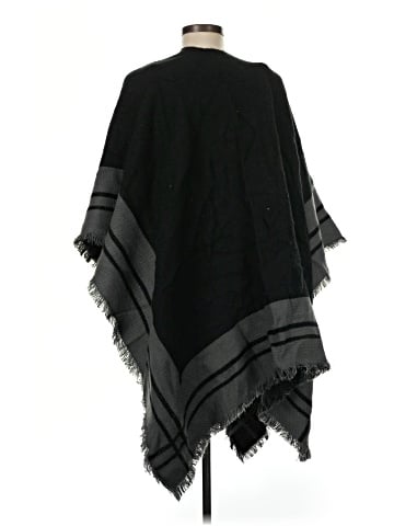 Woolrich Poncho (view 2)