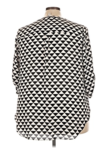 Worthington 3/4 Sleeve Button-Down Shirt (view 2)