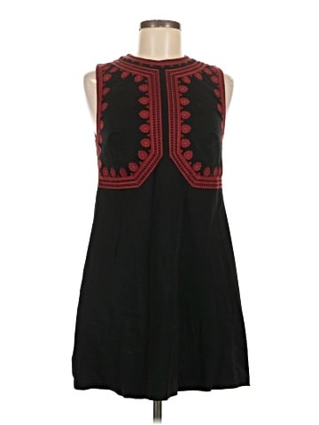 Urban Outfitters Casual Dress (view 1)