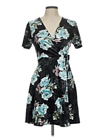 Monteau Casual Dress (view 1)