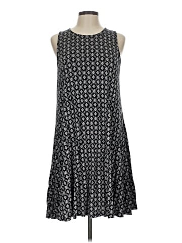 Old Navy Casual Dress (view 1)