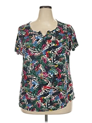 Avenue Short Sleeve T-Shirt (view 1)