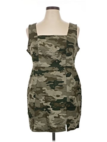 No Boundaries Casual Dress (view 1)