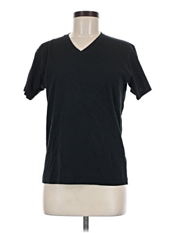 Uniqlo Short Sleeve T-Shirt (view 1)