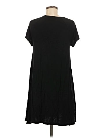 Old Navy Casual Dress (view 2)