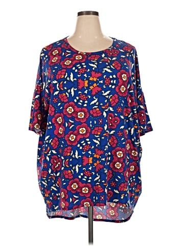 Lularoe 3/4 Sleeve T-Shirt (view 1)