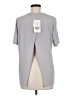 Fabletics Solid Gray Short Sleeve T-Shirt Size M - photo 2
