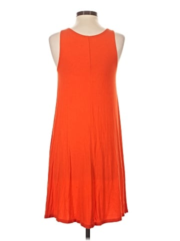 Old Navy Casual Dress (view 2)