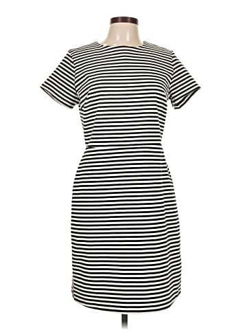 Old Navy Casual Dress (view 1)
