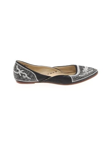Kenneth Cole REACTION Flats (view 1)