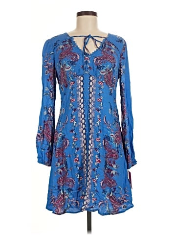 Xhilaration Casual Dress (view 1)