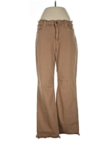 Charlie Khakis (view 1)
