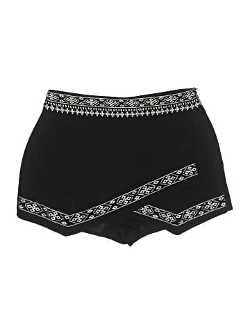 Kendall & Kylie Skort (view 1)
