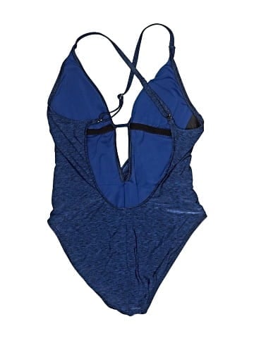 La Blanca One Piece Swimsuit (view 2)